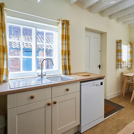 Host & - Park View Holiday home